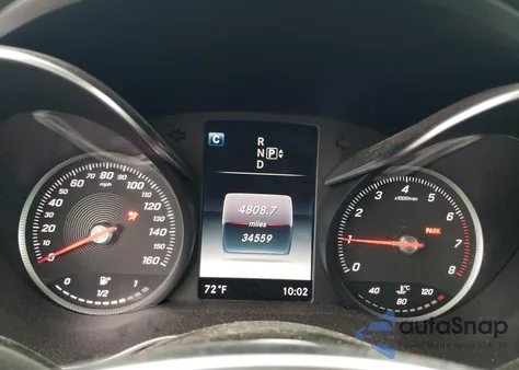 2015 Mercedes-Benz C 300 4Matic из США, поврежденный, VIN 55SWF4KB9FU058390